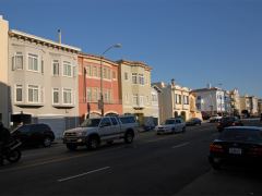 ein Häuserzug im typischen San Francisco Stil