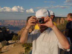 Stephan hinter Kamera (Standard-Ansicht) am Moran Point, Grand Canyon South Rim