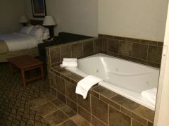 Hotelzimmer im Holiday Inn in West Yellowstone mit einen Spa