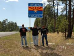 An der Staatengrenze New Mexico - Arizona, ohne die Harleys
