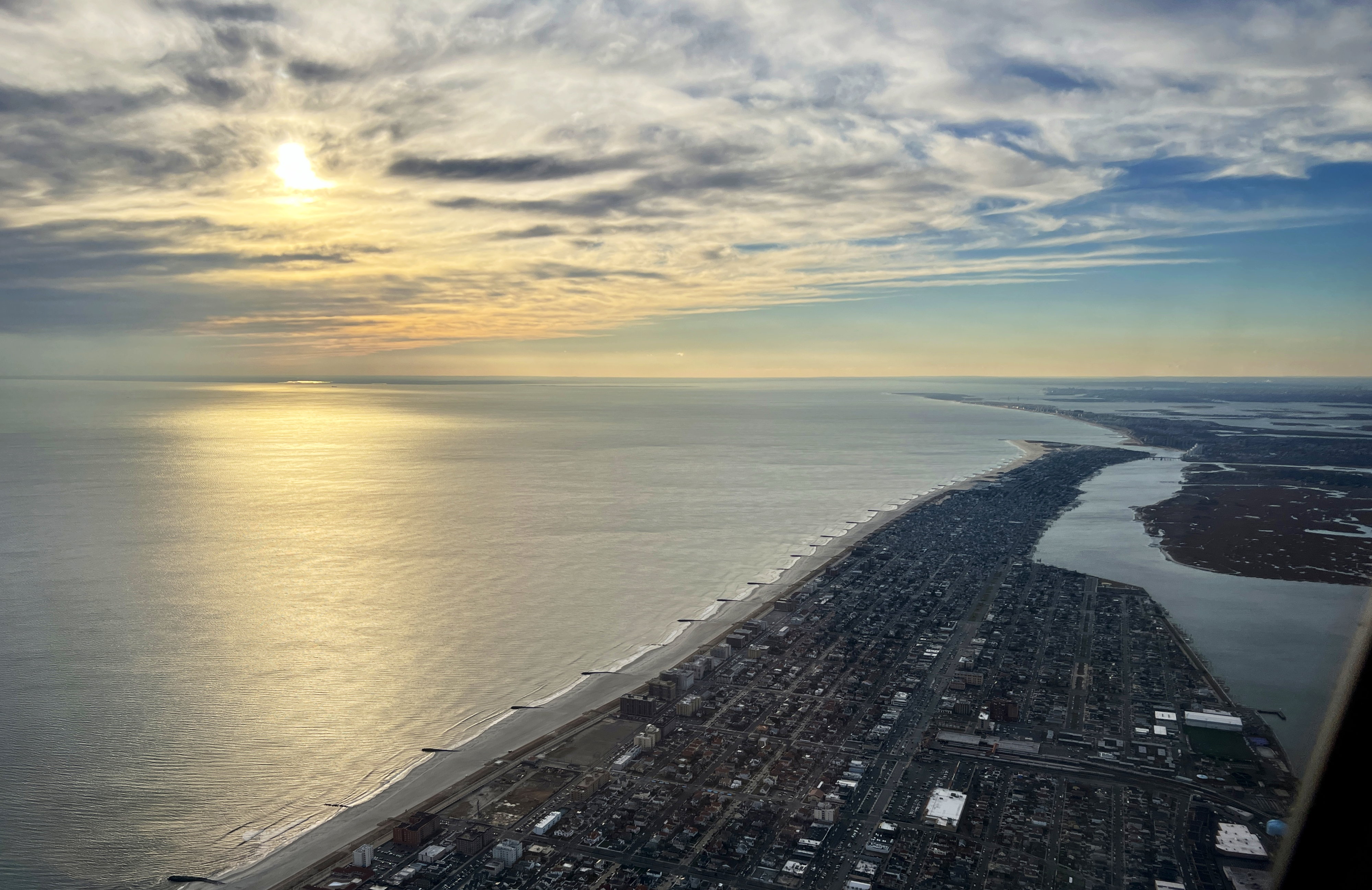 Blick über Long Beach in Richtung New York