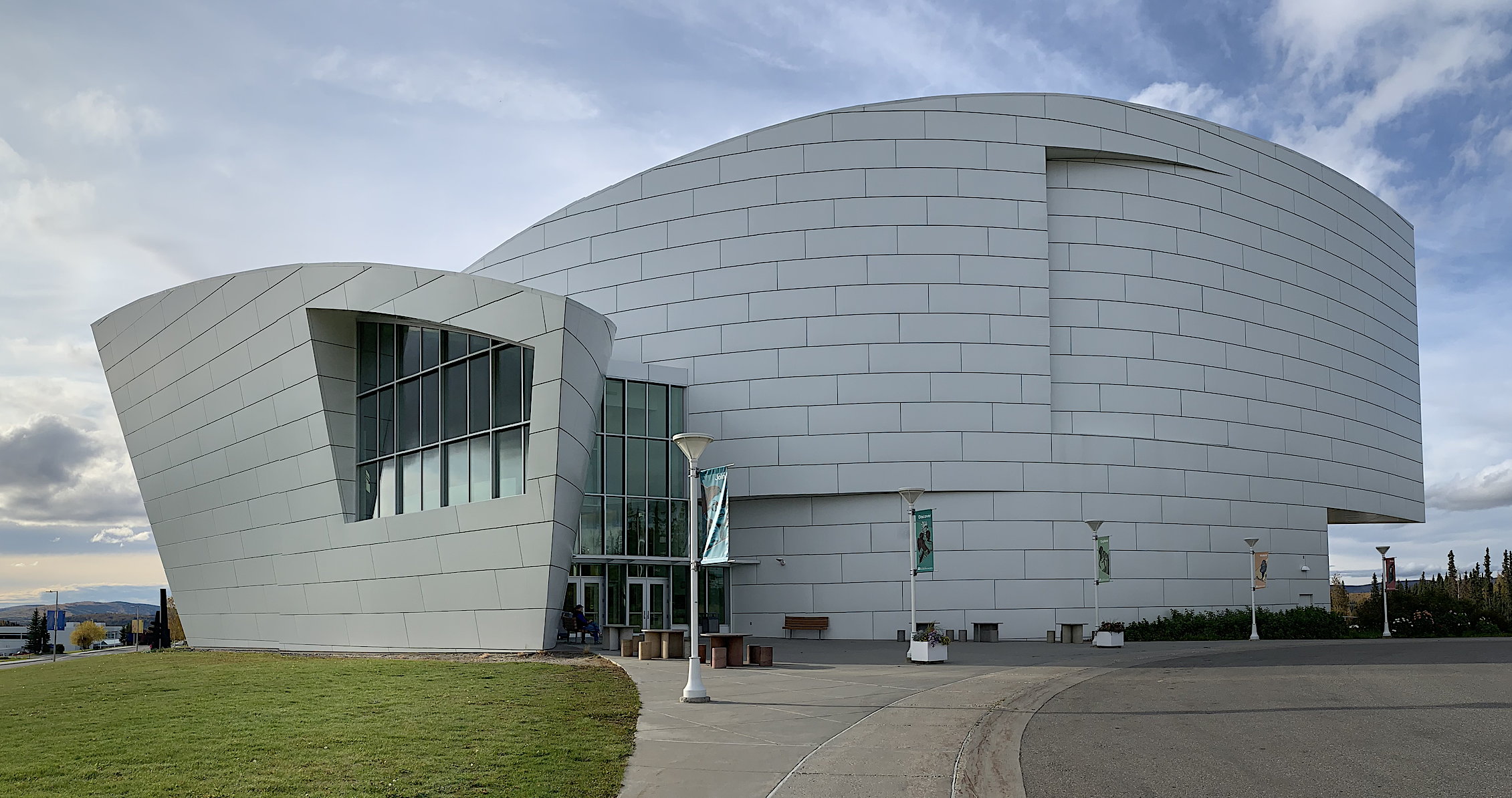 Kühne Architektur des Museum Of The North in Fairbanks