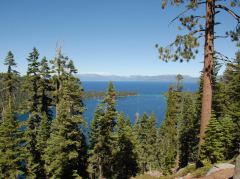 Ausblick von Emerald Bay auf den Lake Tahoe