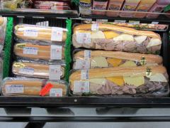 Sandwichs im lokalen Supermarkt in Delta, Nevada