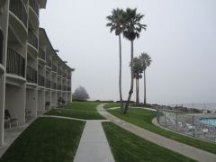 Trübe Stimmung beim Verlassen des Kon Tiki Inn und Pismo Beach