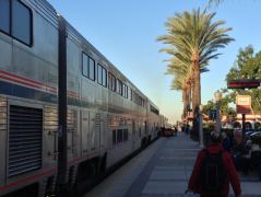 Der Southwest Chief im Bahnhof Fullerton