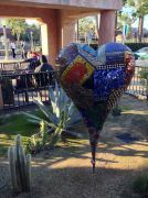 Bahnhof Fullerton, Kaktusgarten mit Skulptur