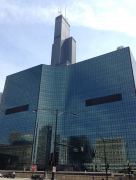 Sears Tower in Chicago im Hintergrund