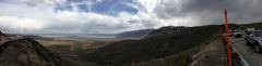 Panoramabild des Mono Basin bei Lee Vining in Kalifornien