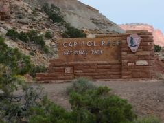 Eingangsschild des Capitol Reef Nationalpark