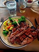 Ein 24-Unzen Porterhouse Steak