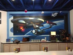 Startrek - Wandmalerei bei der Bar im Restaurant der Space Age Lodge in Gila Bend