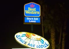 Leuchtschrift des Best Western Hotel in Gila Bend