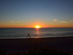 Sonnenuntergang über dem Pazifik in Pismo Beach