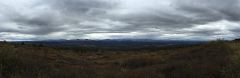 Tiefhängende Wolken, immer wieder ein paar Regentropfen entlang des Dempster Highway