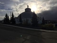 Katholische Igloo-Kirche in Inuvik