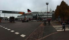 MS Gabriella der Viking Line im Hafen von Helsinki