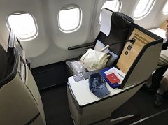 Platz 7K in der Businessclass der Swiss im A330