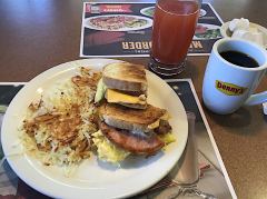 Ein «Moons Over My Hammy» bei Denny's