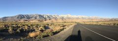 Die Sierra Nevada im Morgenlicht. Aufnahme nahe Lone Pine