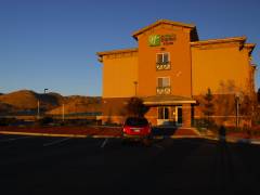 Holiday Inn Express in Tehachapi